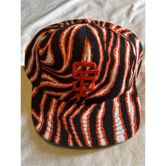 SF Giants Francisco Subaz Vintage Twins SnapBack - Picture 1 of 5